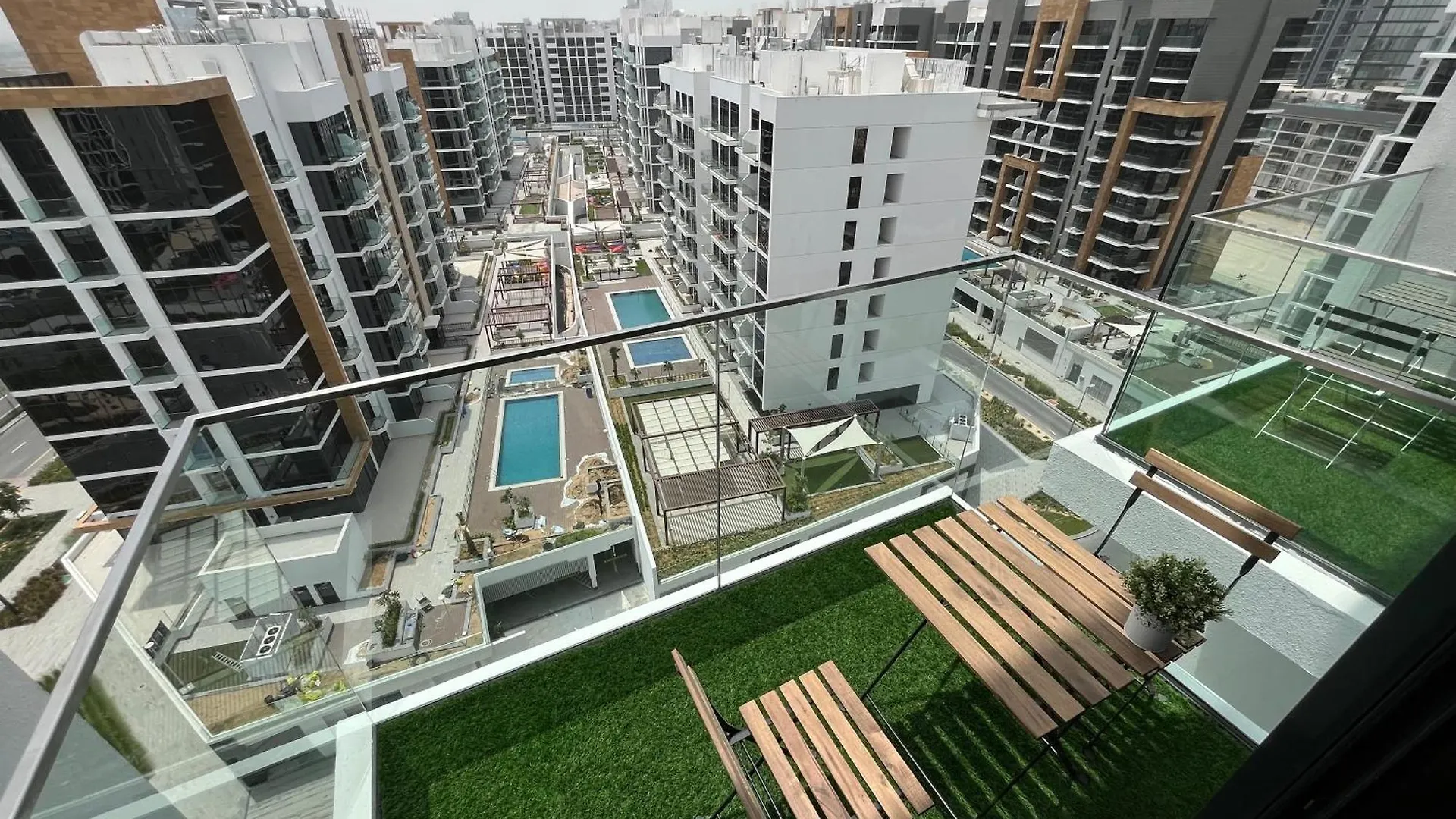 Stylish Studio In Riviera Dubai United Arab Emirates